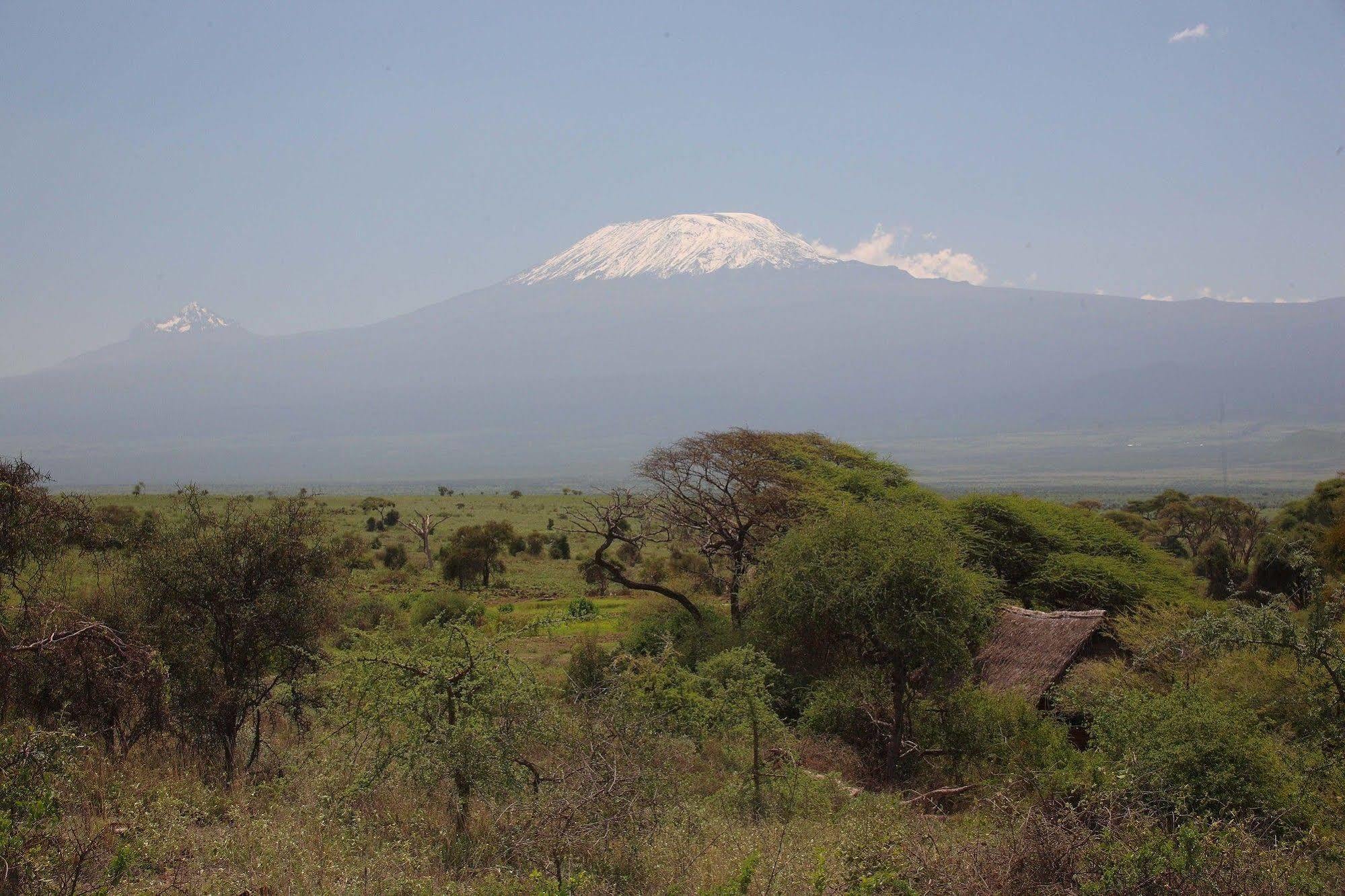 Hotel Elewana Tortilis Camp Amboseli-Nationalpark Exterior foto